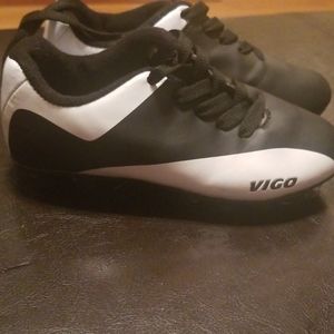 Vigo toddler cleats size 8